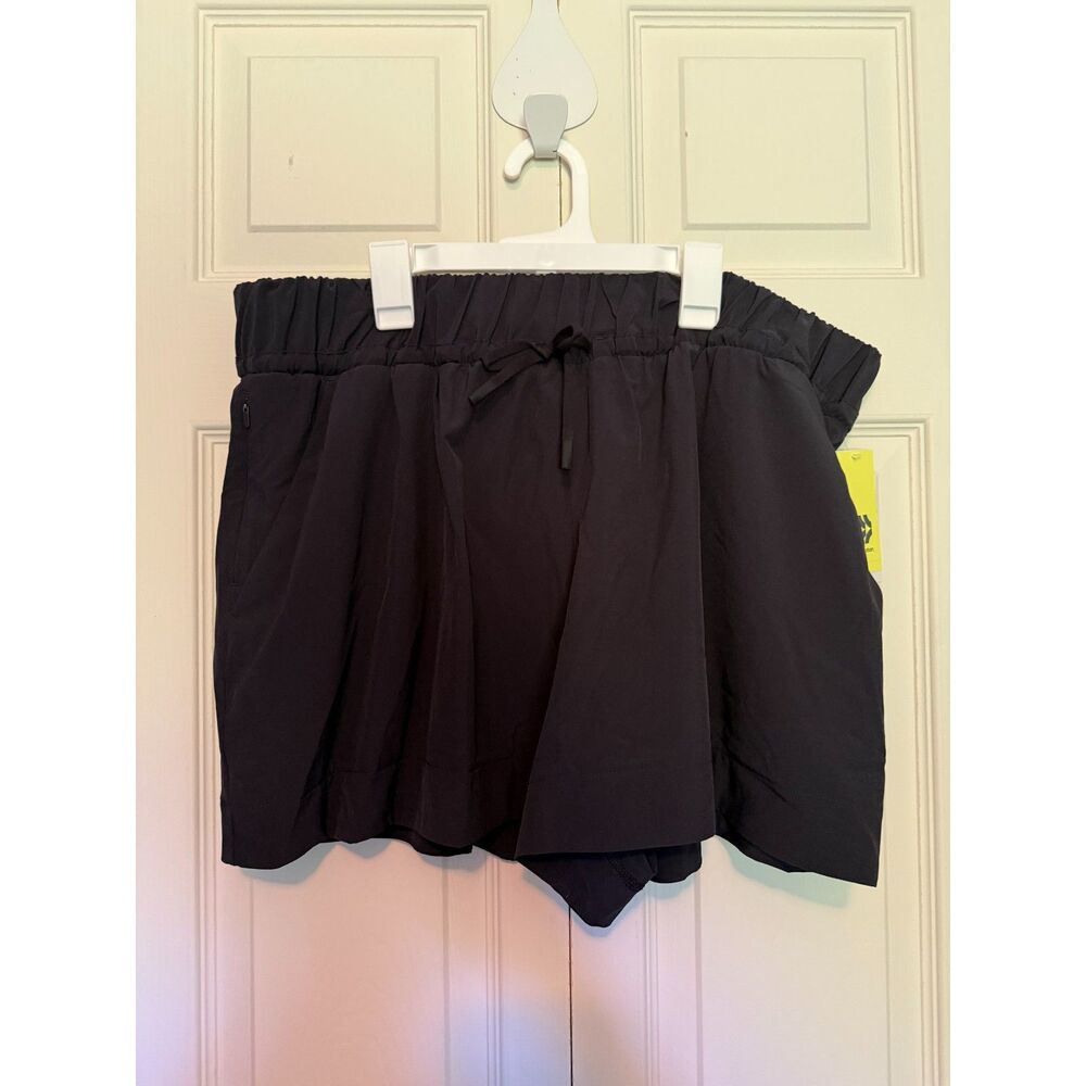NWT All in Motion Wide Leg Shorts